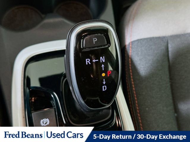 Certified 2020 Chevrolet Bolt LT FWD image 18