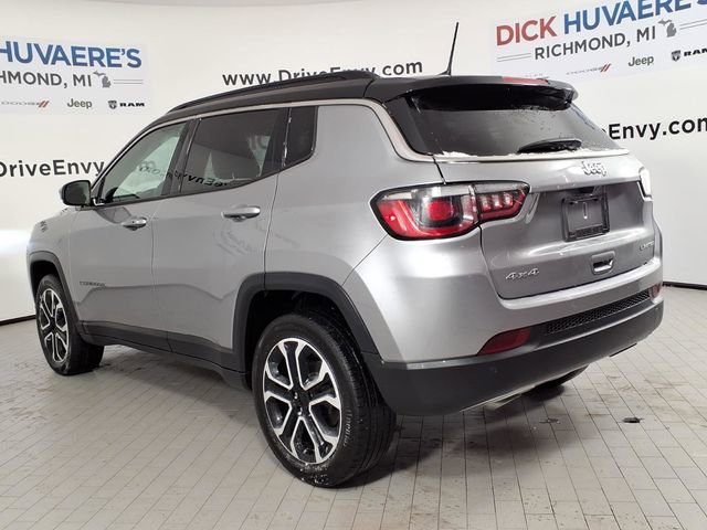 Used 2023 Jeep Compass Limited image 6