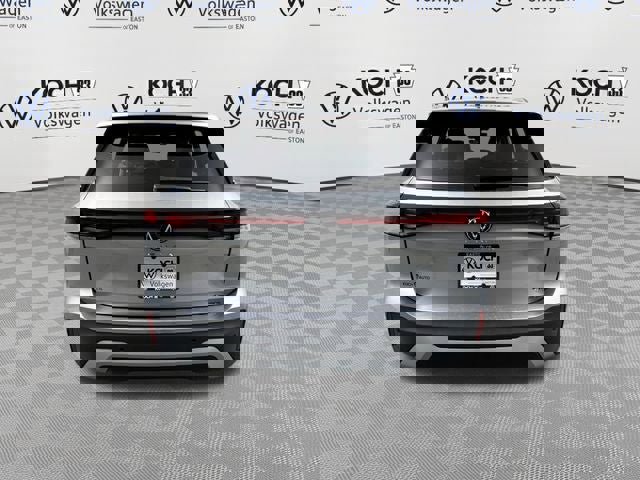 New 2025 Volkswagen Tiguan S image 8