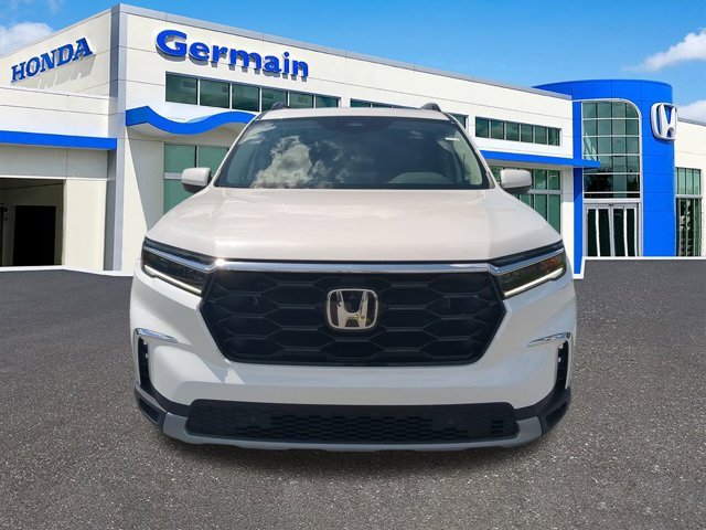 New 2025 Honda Pilot Touring image 8