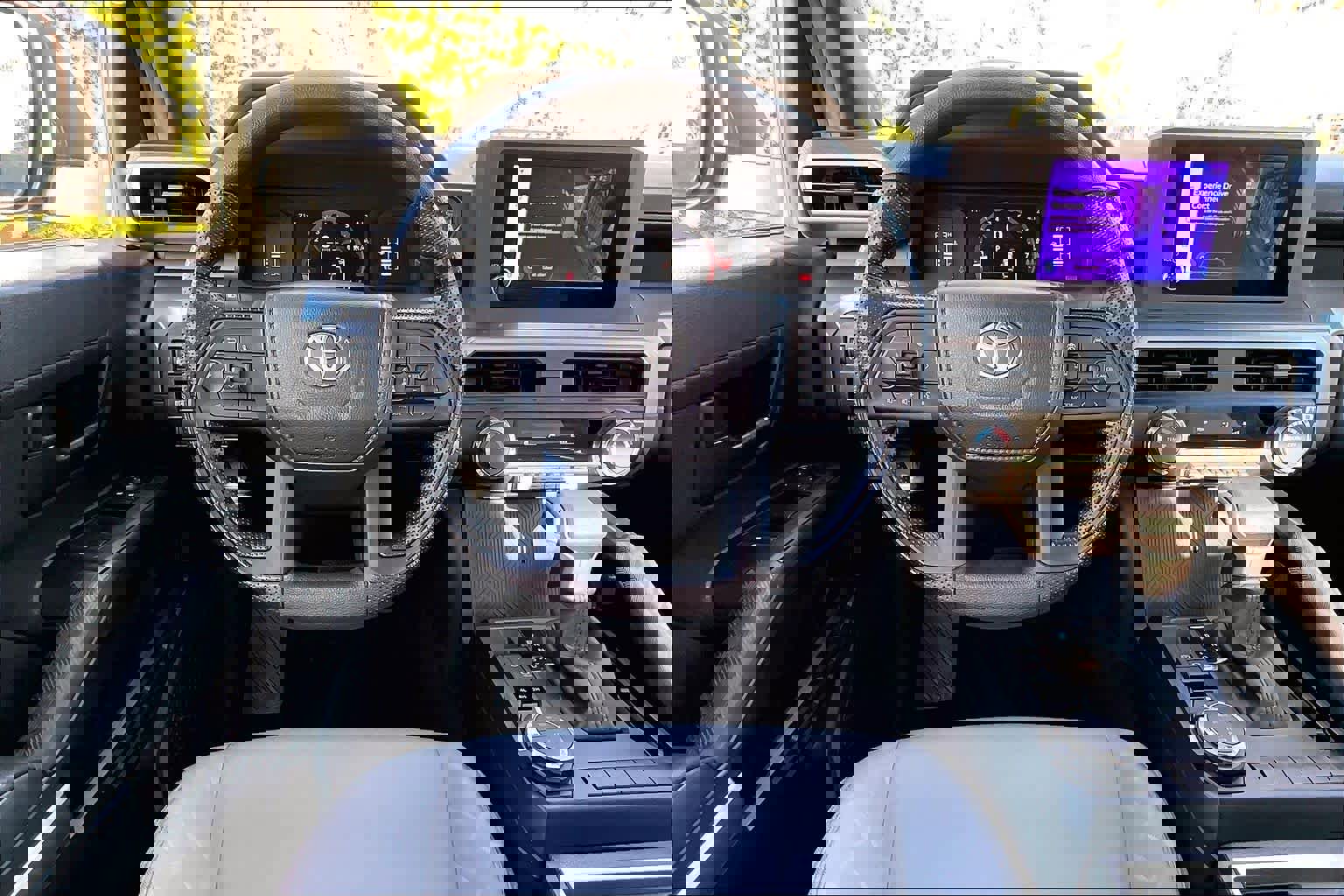 Used 2026 Toyota Tacoma SR5 image 5