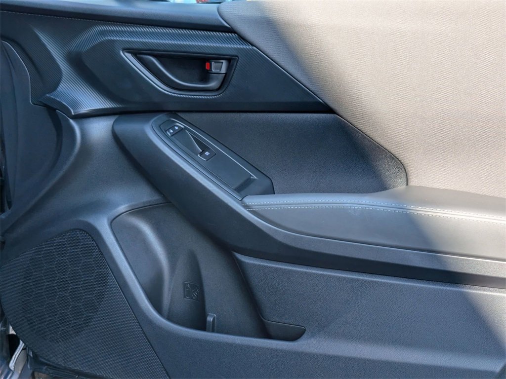 Used 2024 Subaru Crosstrek 2.0i Premium image 29