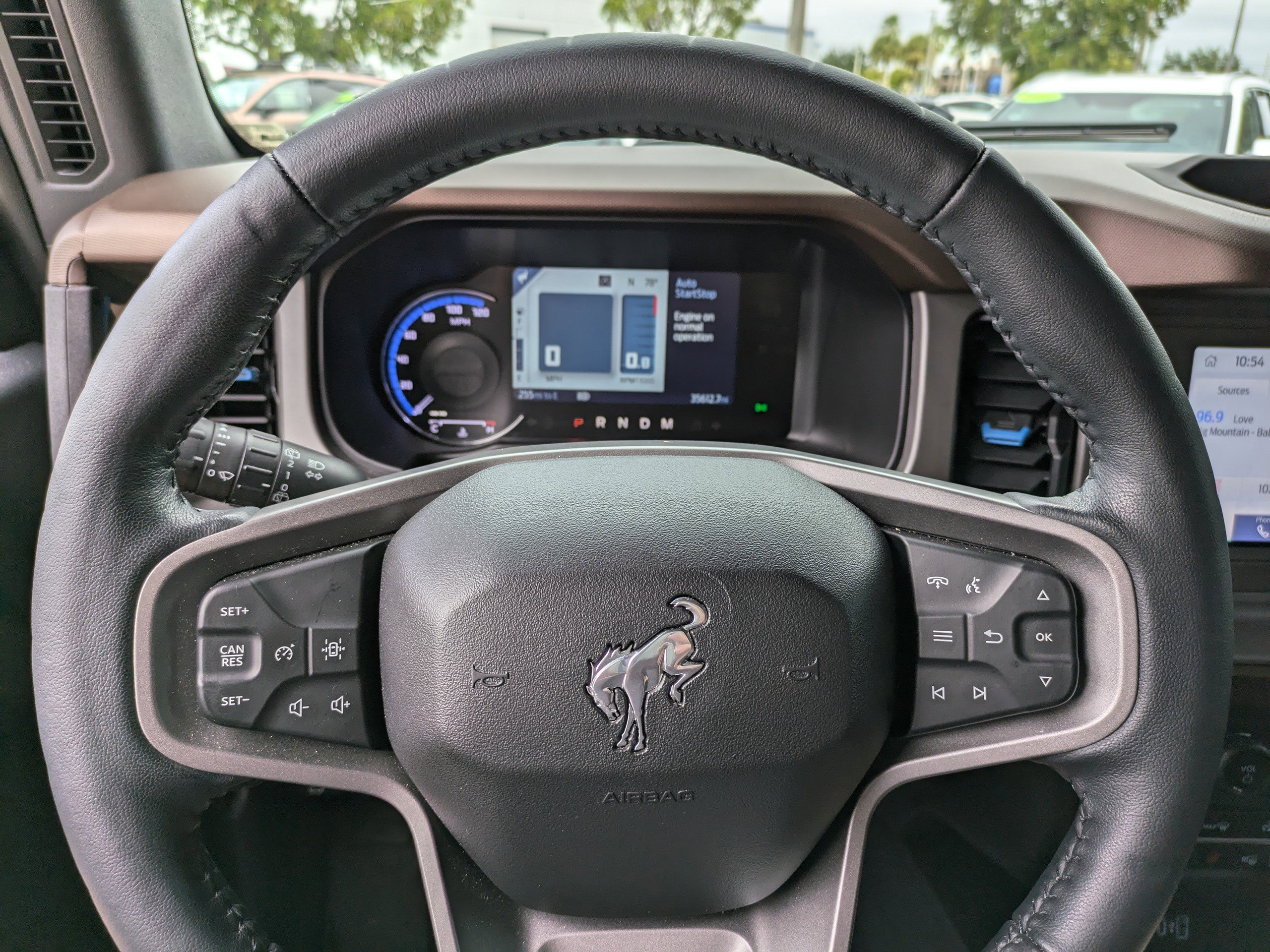 Used 2023 Ford Bronco Outer Banks image 25