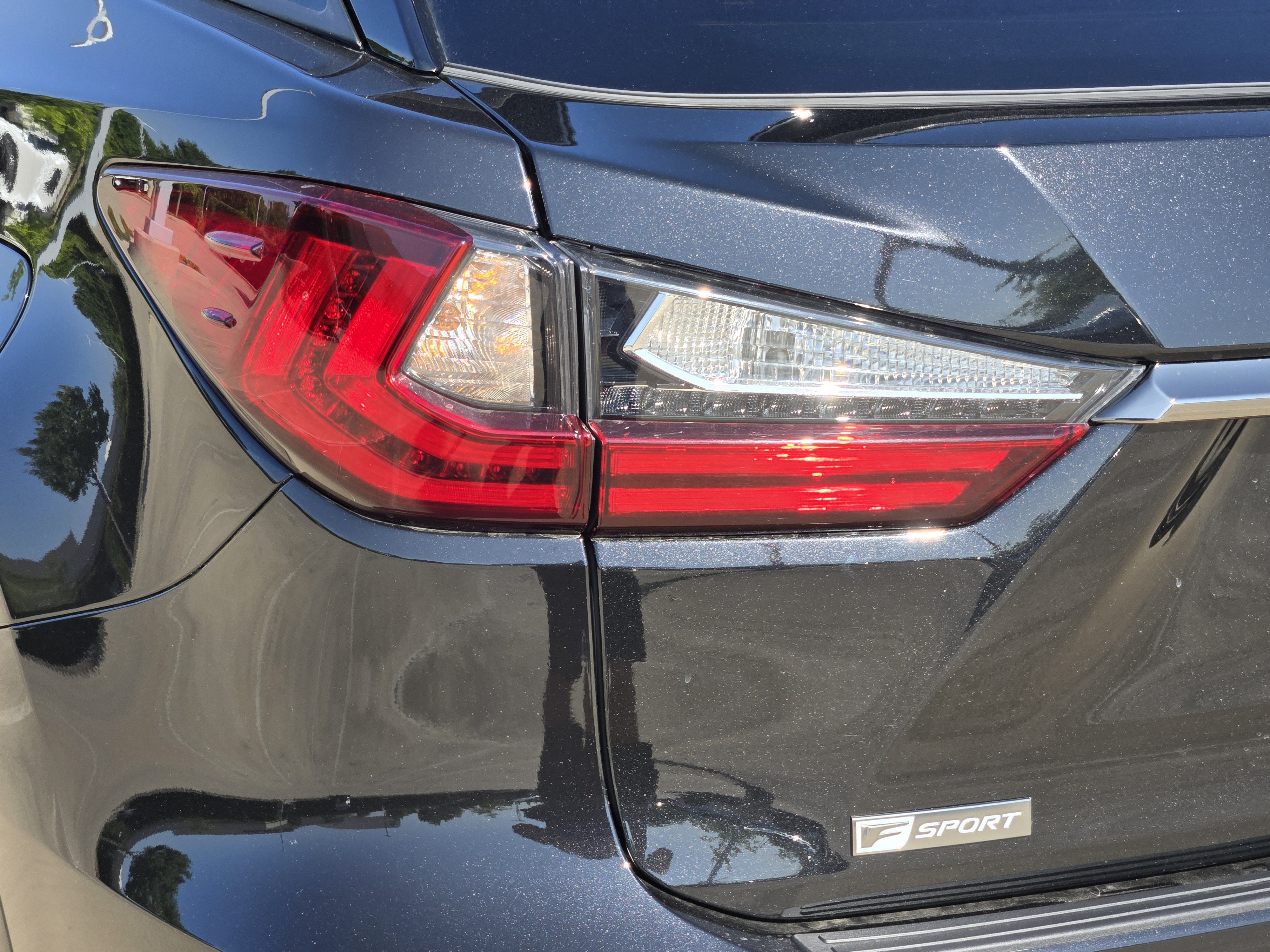 Certified 2022 Lexus RX 350 F Sport w/ Accessory Package AWD/4WD image 34