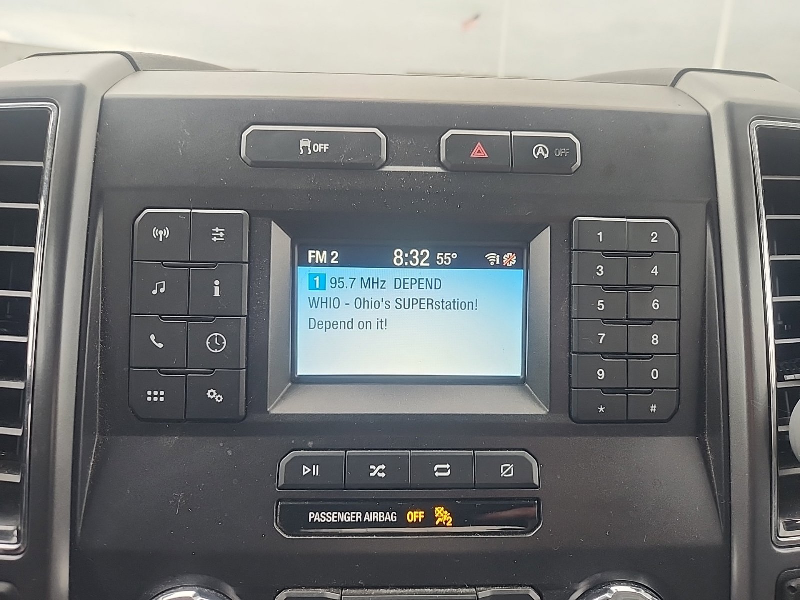 Used 2018 Ford F150 XLT AWD/4WD image 10