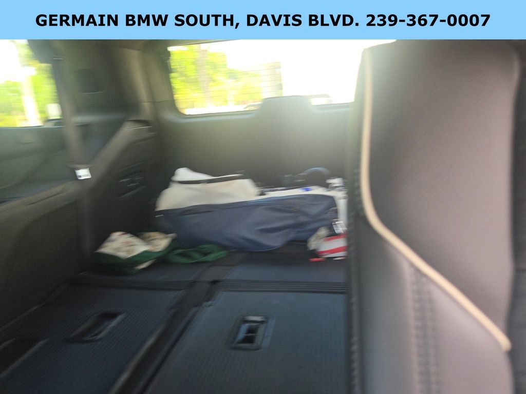 Used 2023 Cadillac Escalade Sport Platinum w/ LPO, ONYX Package image 39