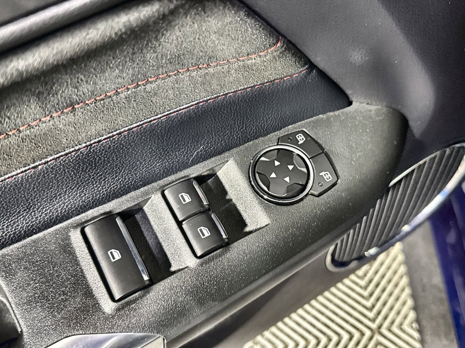 Used 2019 Ford Mustang GT Premium w/ Equipment Group 401A image 17