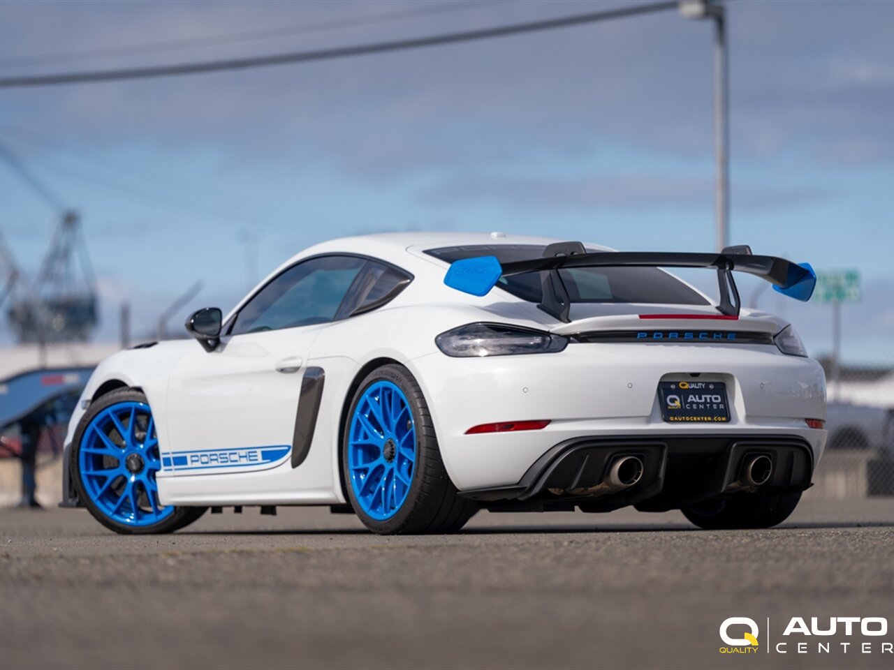 Used 2023 Porsche 718 Cayman GT4 RS RWD image 62