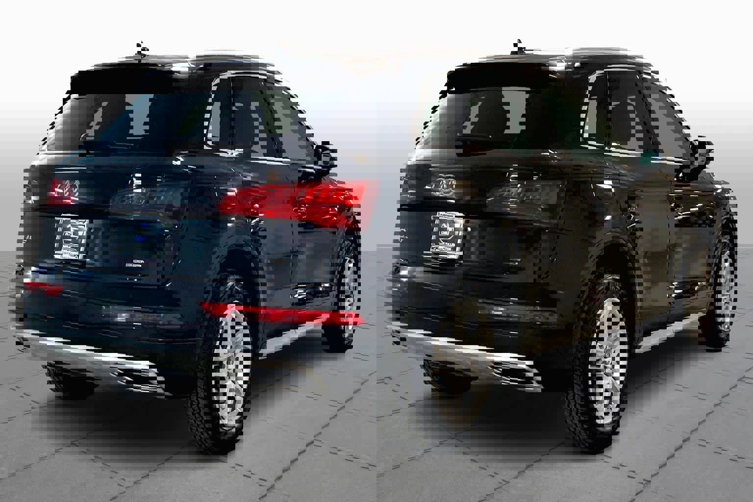 Used 2019 Audi Q5 2.0T Premium image 12