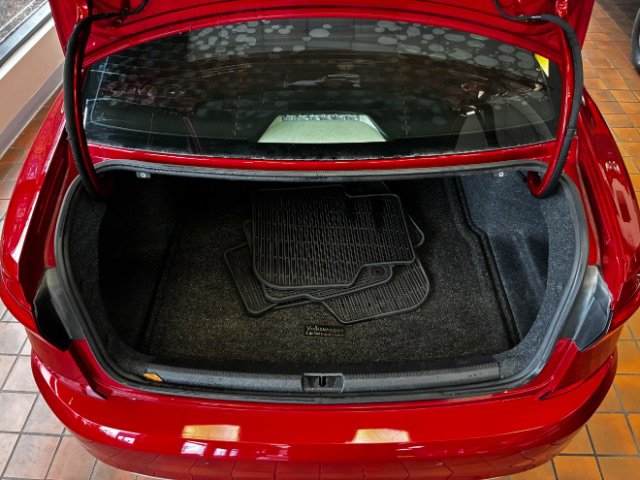 Used 2020 Volkswagen Passat 2.0T SEL image 15