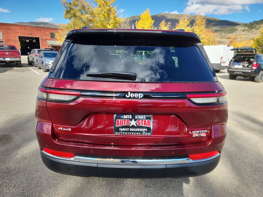New 2025 Jeep Grand Cherokee Limited image 4