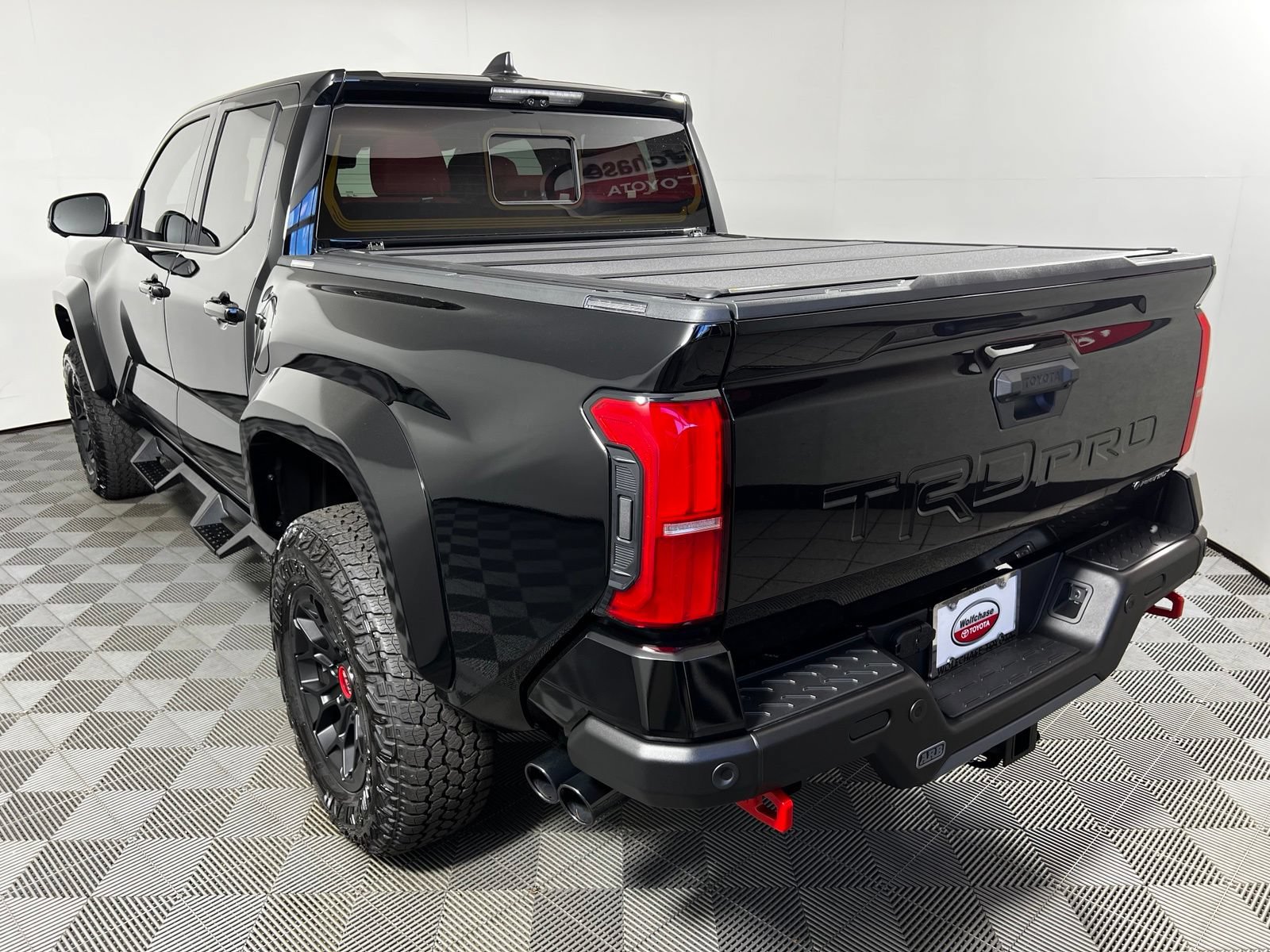 Used 2026 Toyota Tacoma TRD Pro AWD/4WD image 7