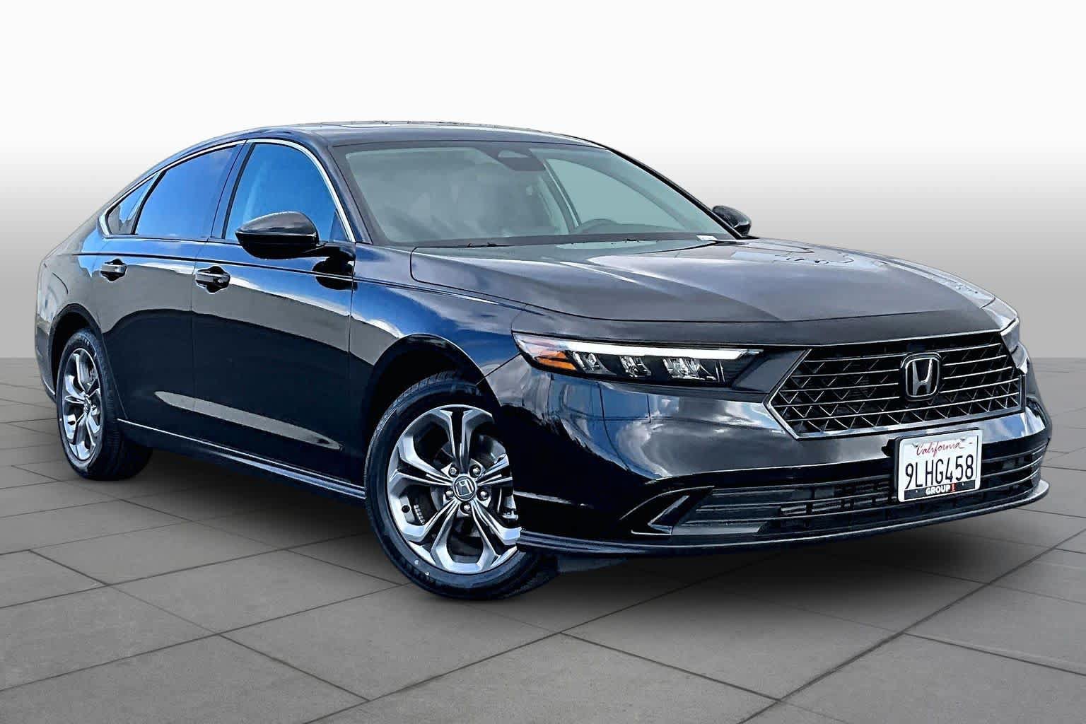 Used 2024 Honda Accord EX image 2