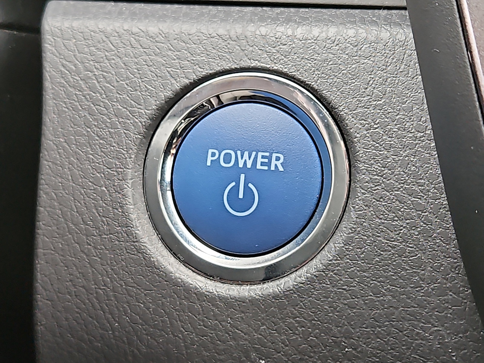 Used 2023 Toyota Camry XLE w/ Cold Weather Package image 20