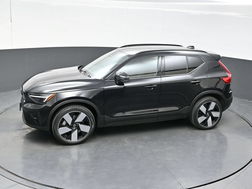 Used 2023 Volvo XC40 Recharge Ultimate w/ Protection Package Premier AWD/4WD image 36