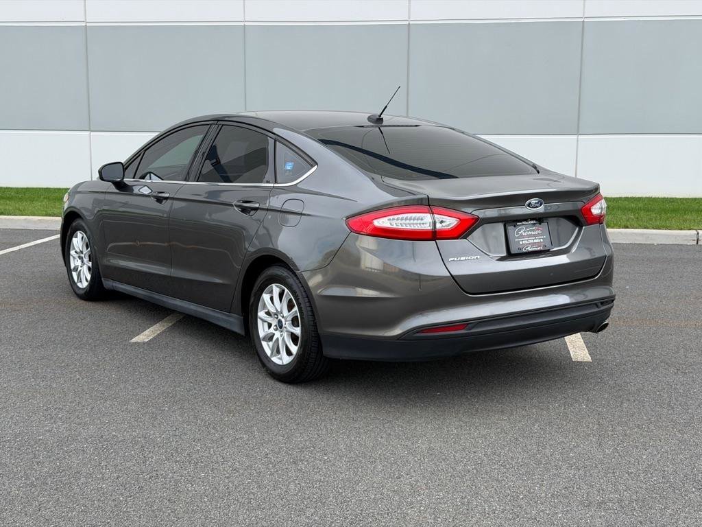 Used 2015 Ford Fusion S FWD image 7