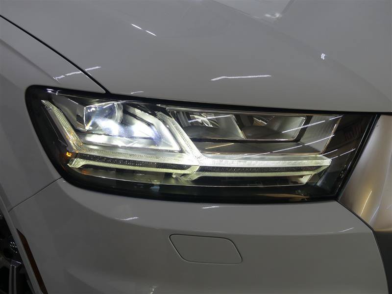 Used 2019 Audi Q7 3.0T Prestige w/ Prestige Package AWD/4WD image 15