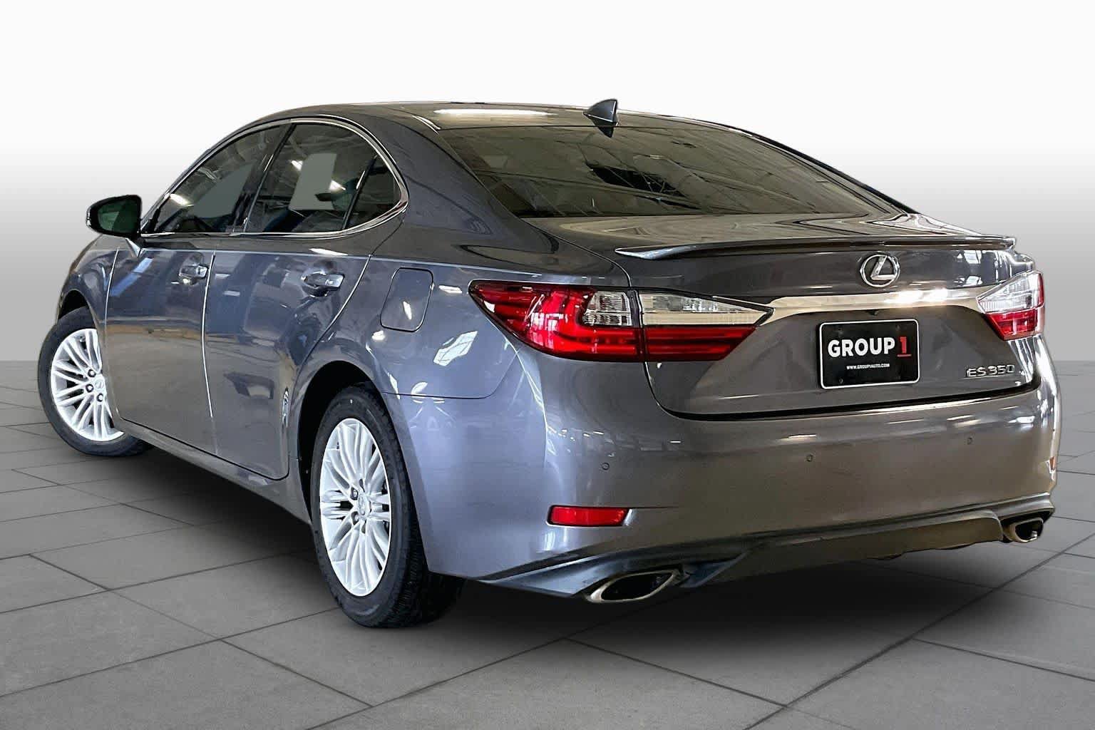 Used 2017 Lexus ES 350 w/ Premium Package FWD image 11