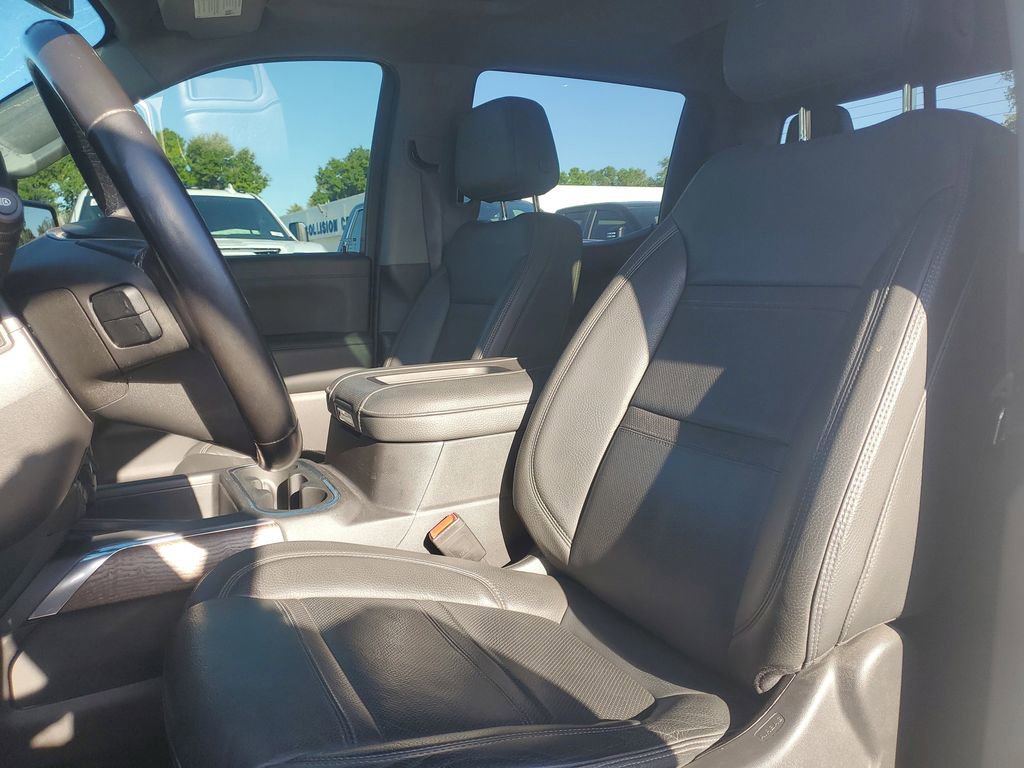 Used 2022 GMC Sierra 1500 Denali w/ Driver Alert Package II AWD/4WD image 19