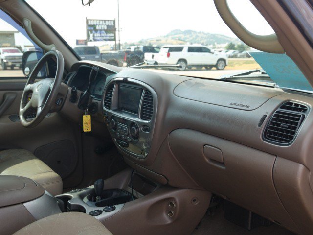 Used 2001 Toyota Sequoia Limited AWD/4WD image 31