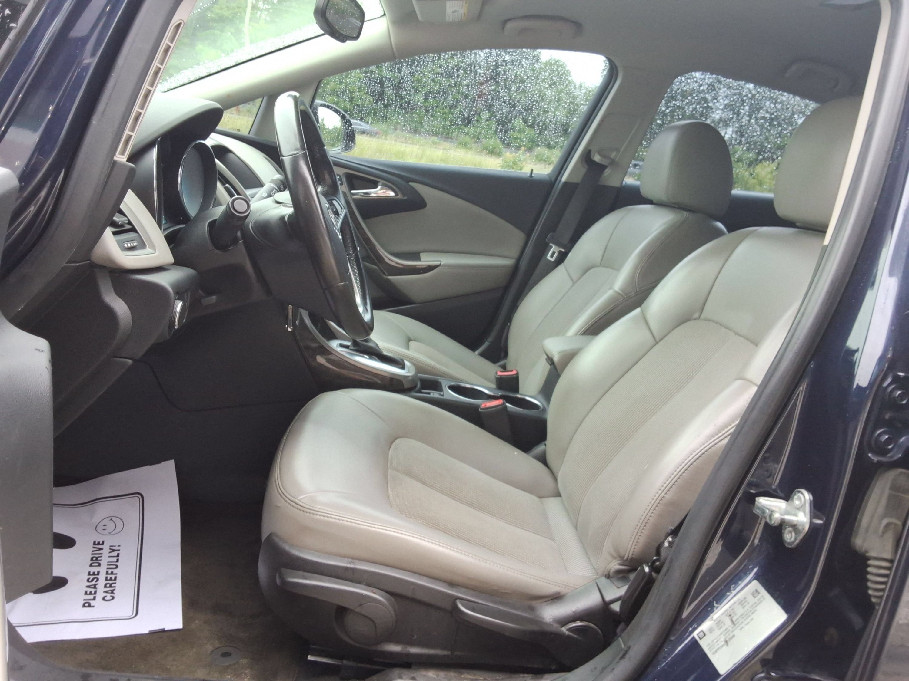 Used 2015 Buick Verano FWD image 28