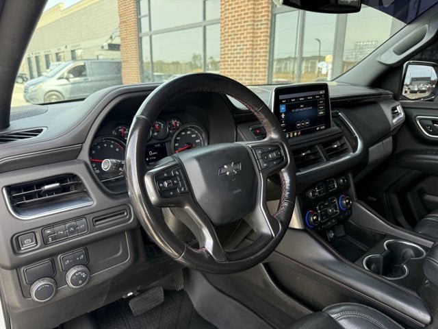 Used 2021 Chevrolet Suburban RST w/ Luxury Package RWD image 16