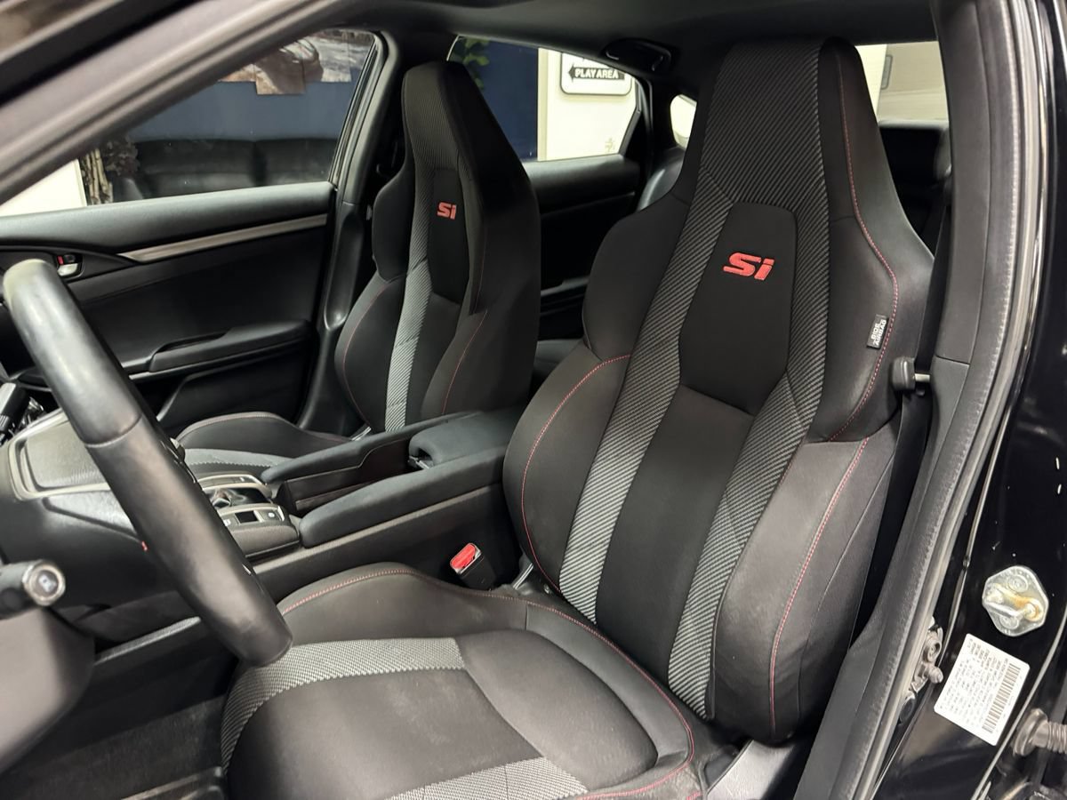 Used 2018 Honda Civic Si image 17