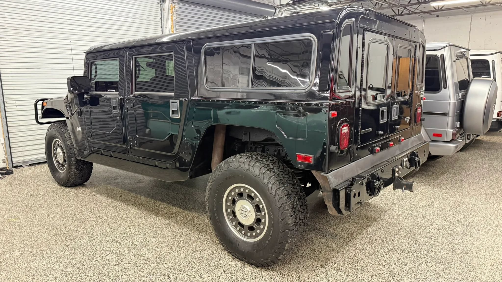 Used 2006 HUMMER H1 4-Door Wagon AWD/4WD image 12
