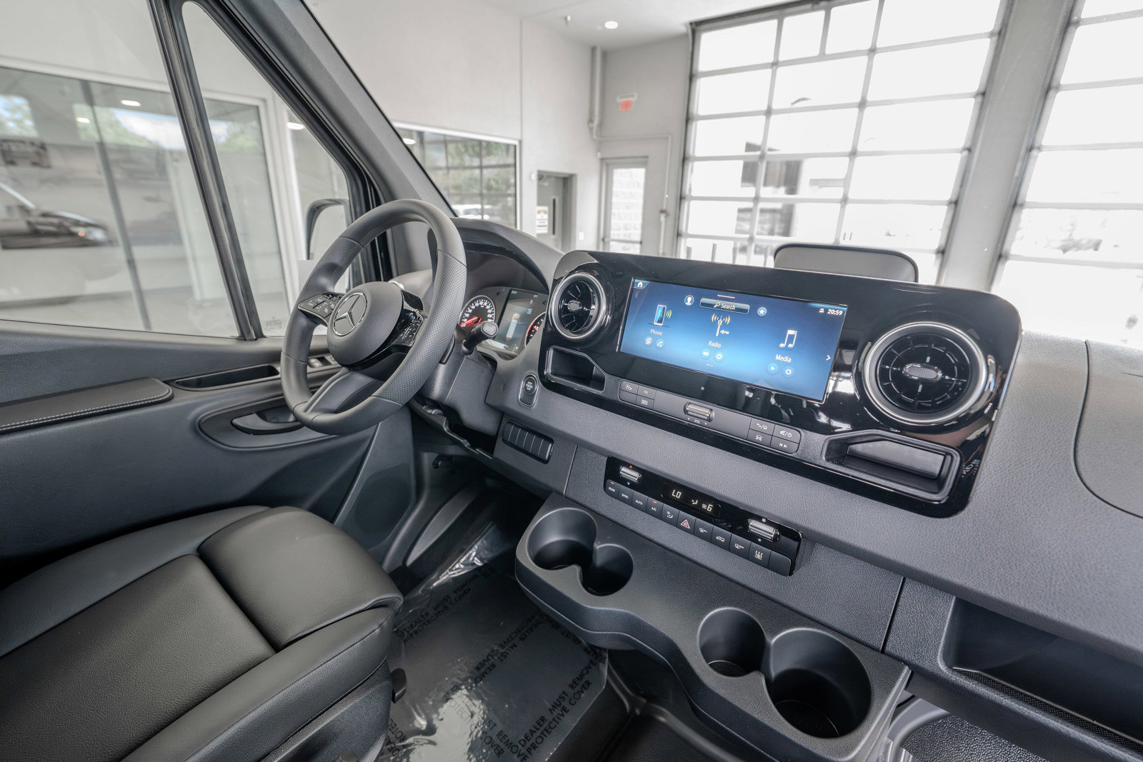 New 2025 Mercedes-Benz Sprinter 2500 image 19