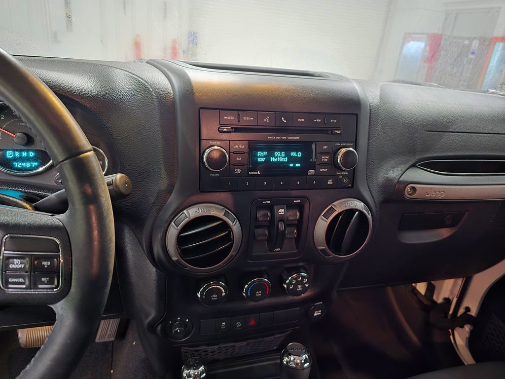 Used 2017 Jeep Wrangler Unlimited Sport w/ Quick Order Package 24S image 21