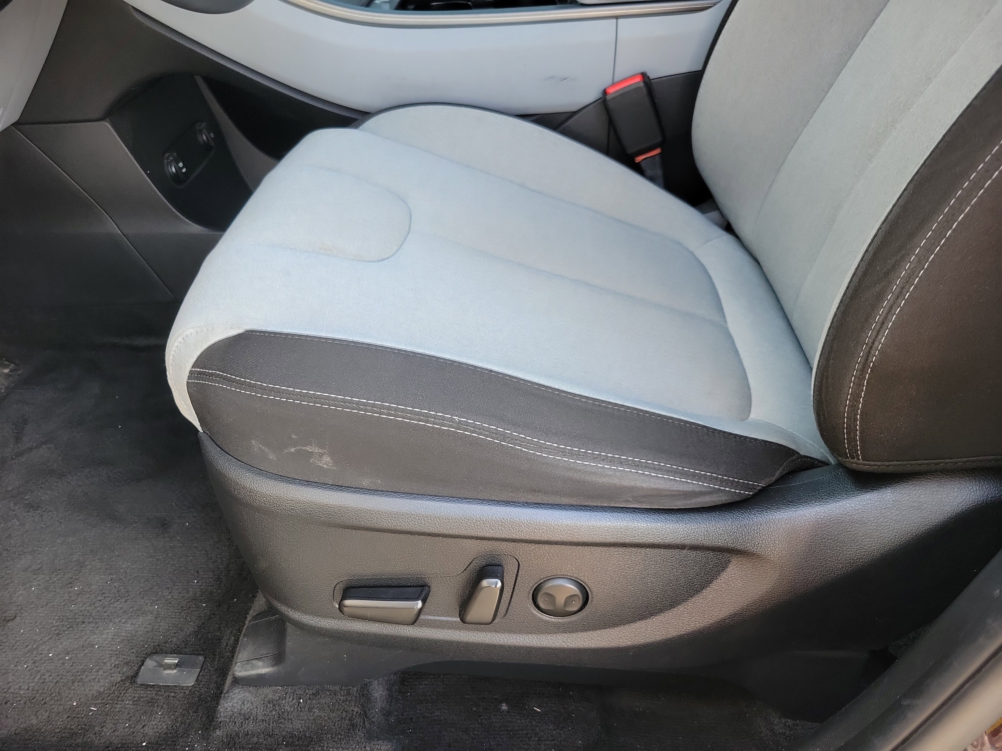 Used 2021 Hyundai Palisade SEL w/ Convenience Package image 6