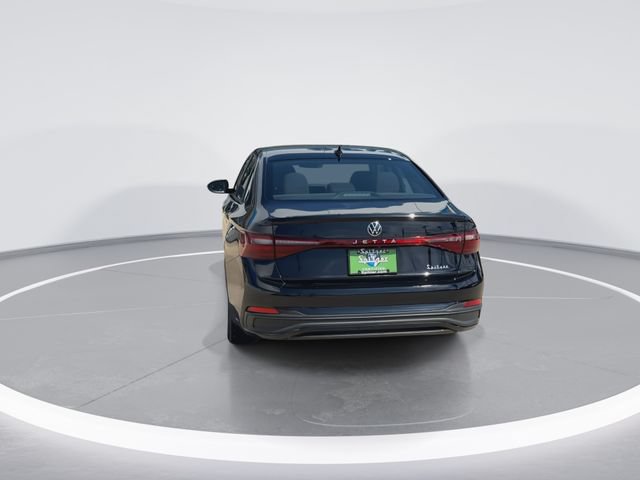 Used 2025 Volkswagen Jetta Sport FWD image 8