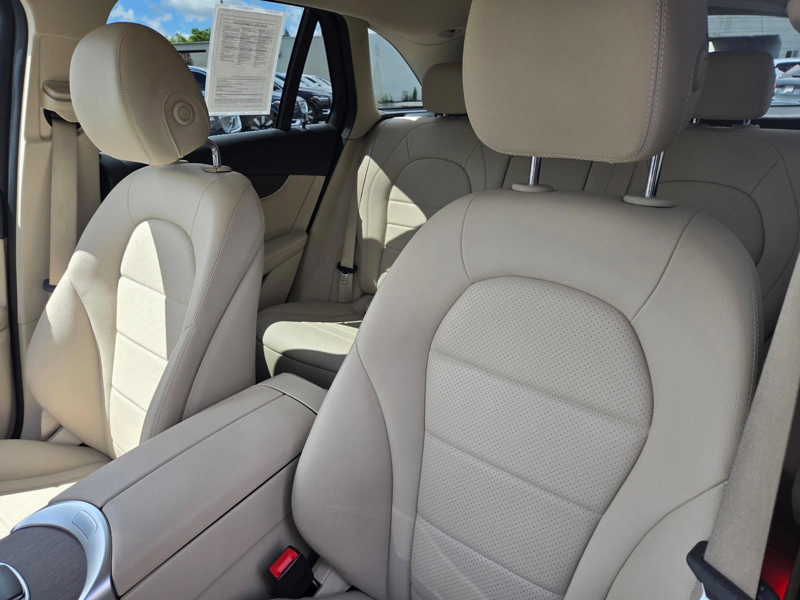 Used 2020 Mercedes-Benz GLC 300 image 14
