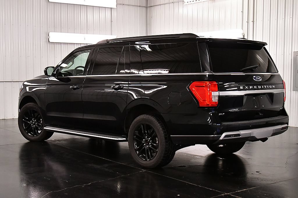 Used 2023 Ford Expedition Max XLT AWD/4WD image 5