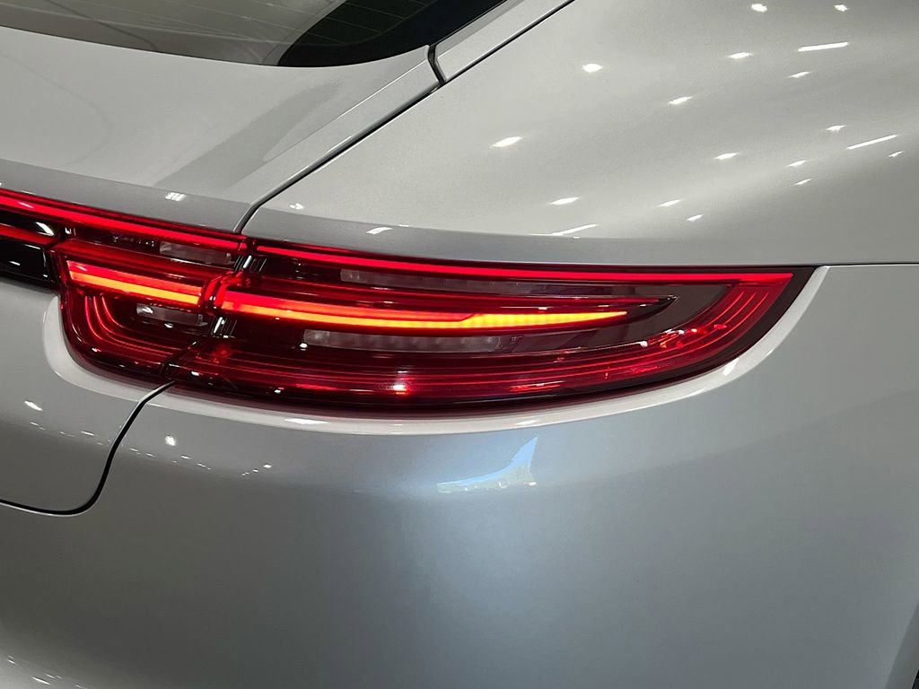 Used 2017 Porsche Panamera 4S image 43