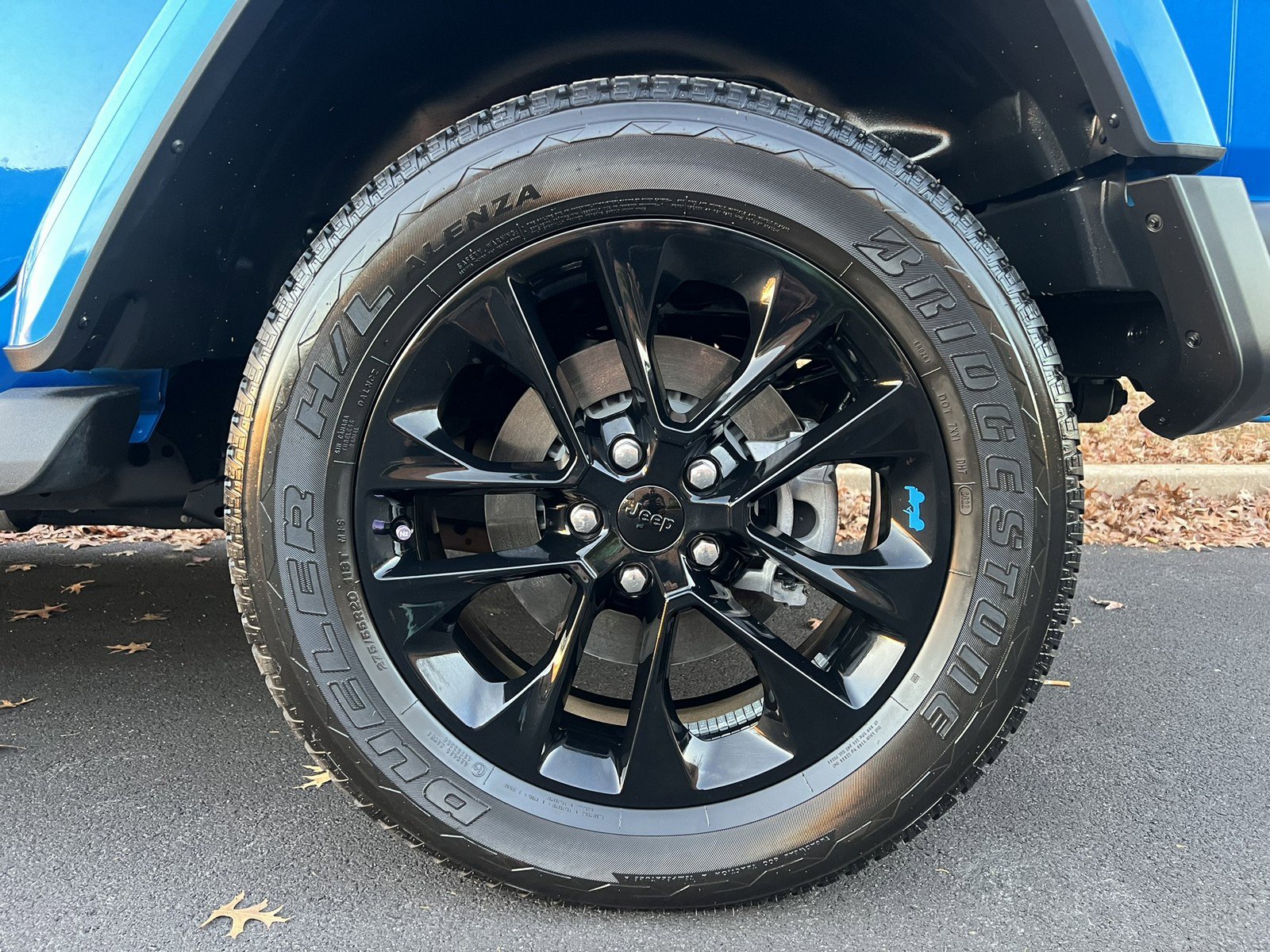 Used 2022 Jeep Wrangler Unlimited Sahara w/ Cold Weather Group image 78