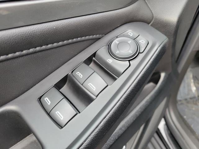 Used 2023 Chevrolet Traverse LT w/ LPO, Floor Liner Package image 17