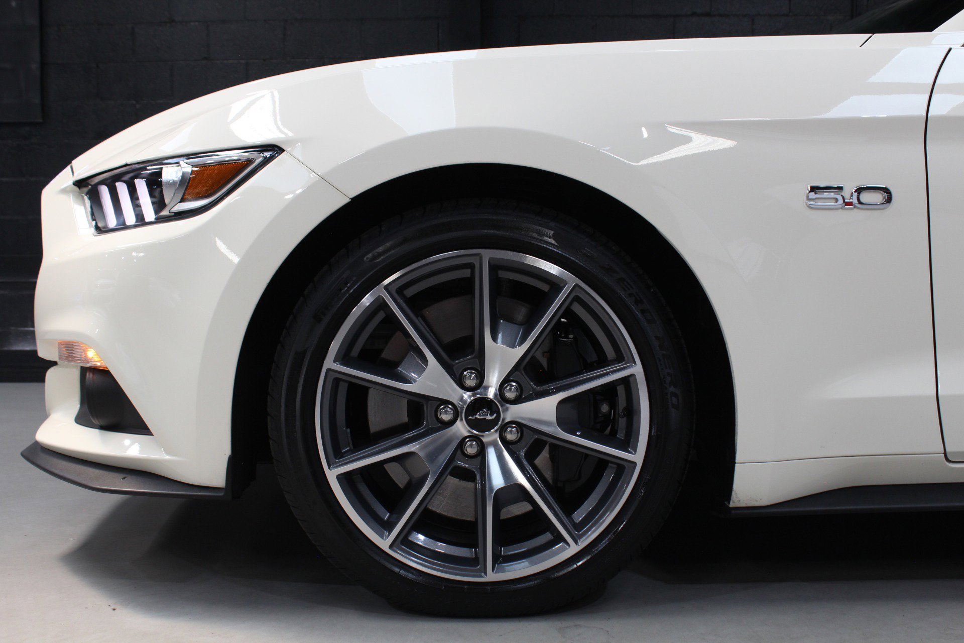 Used 2015 Ford Mustang 50 Years RWD image 4