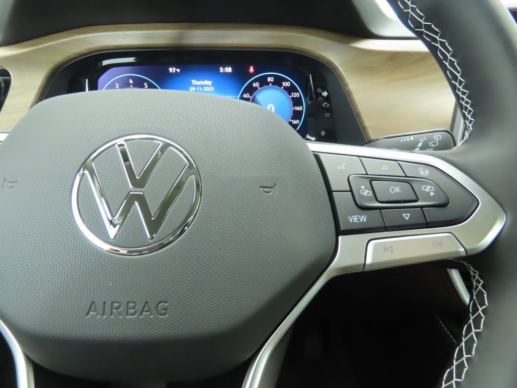 New 2026 Volkswagen Atlas SE image 12