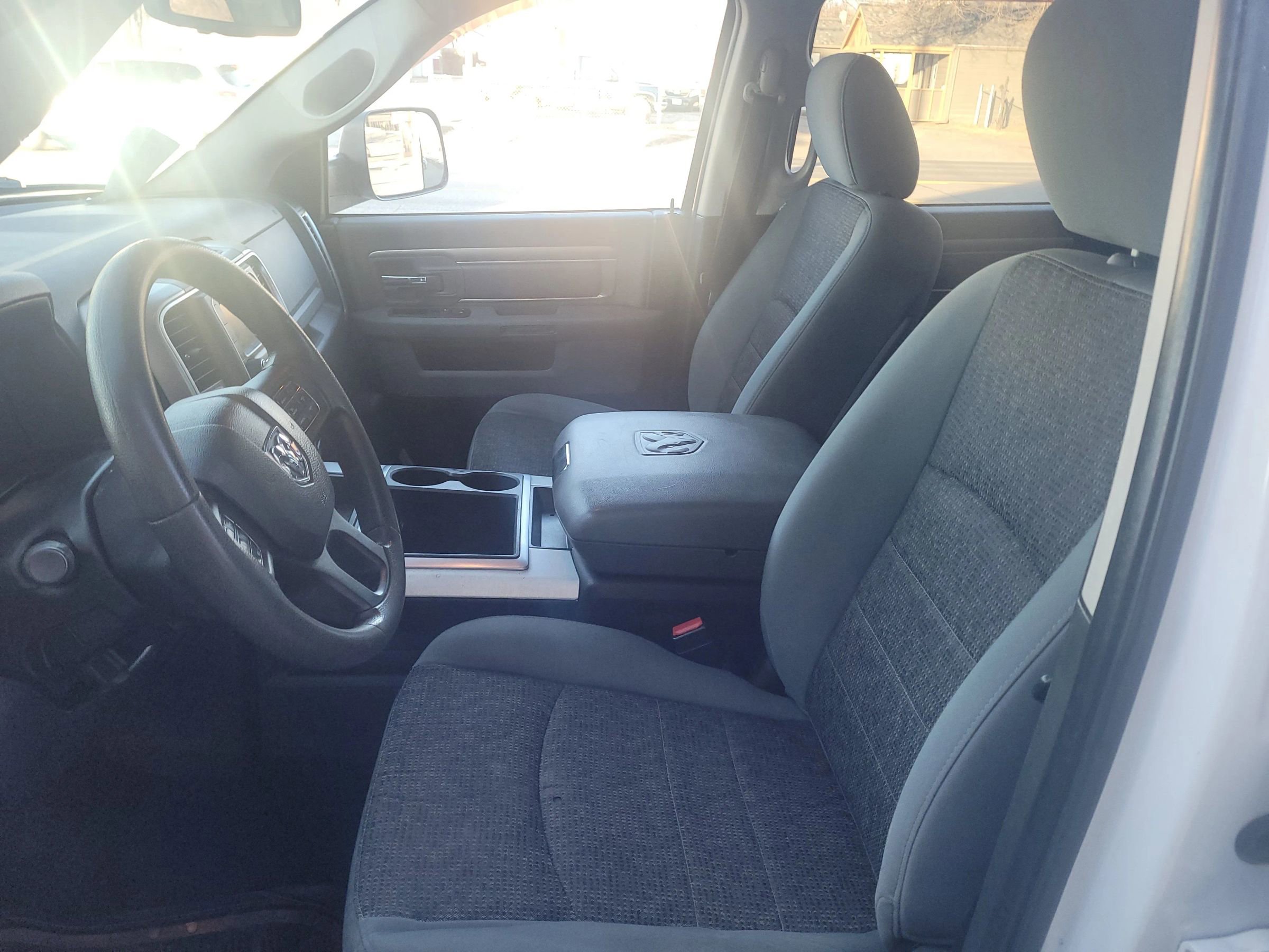 Used 2014 RAM 1500 Classic SLT w/ Remote Start & Security Group image 5