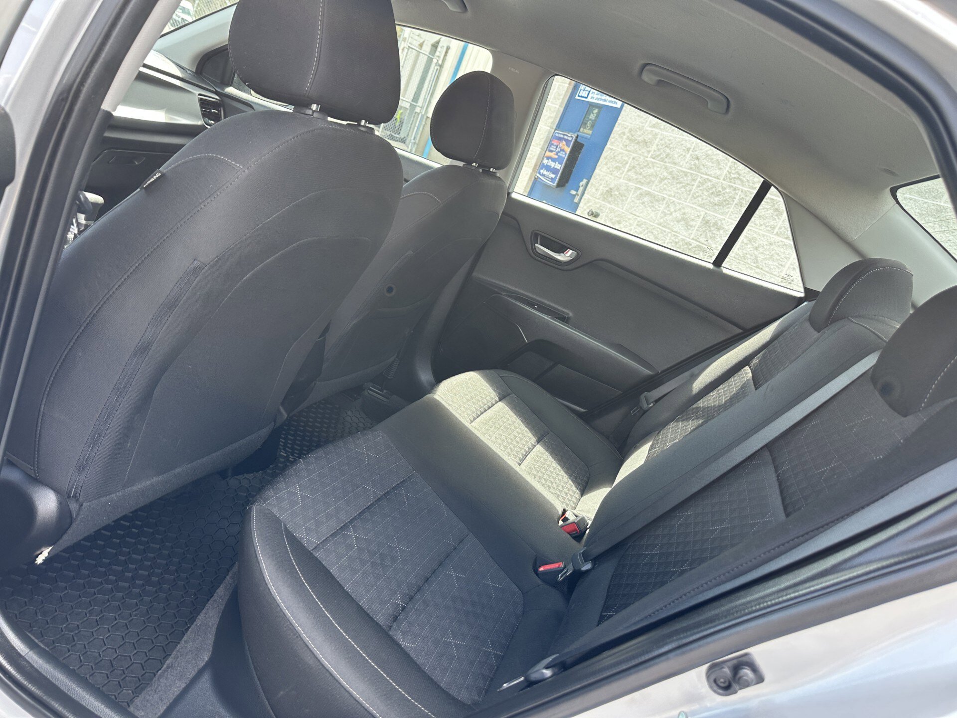 Used 2023 Kia Rio LX image 10