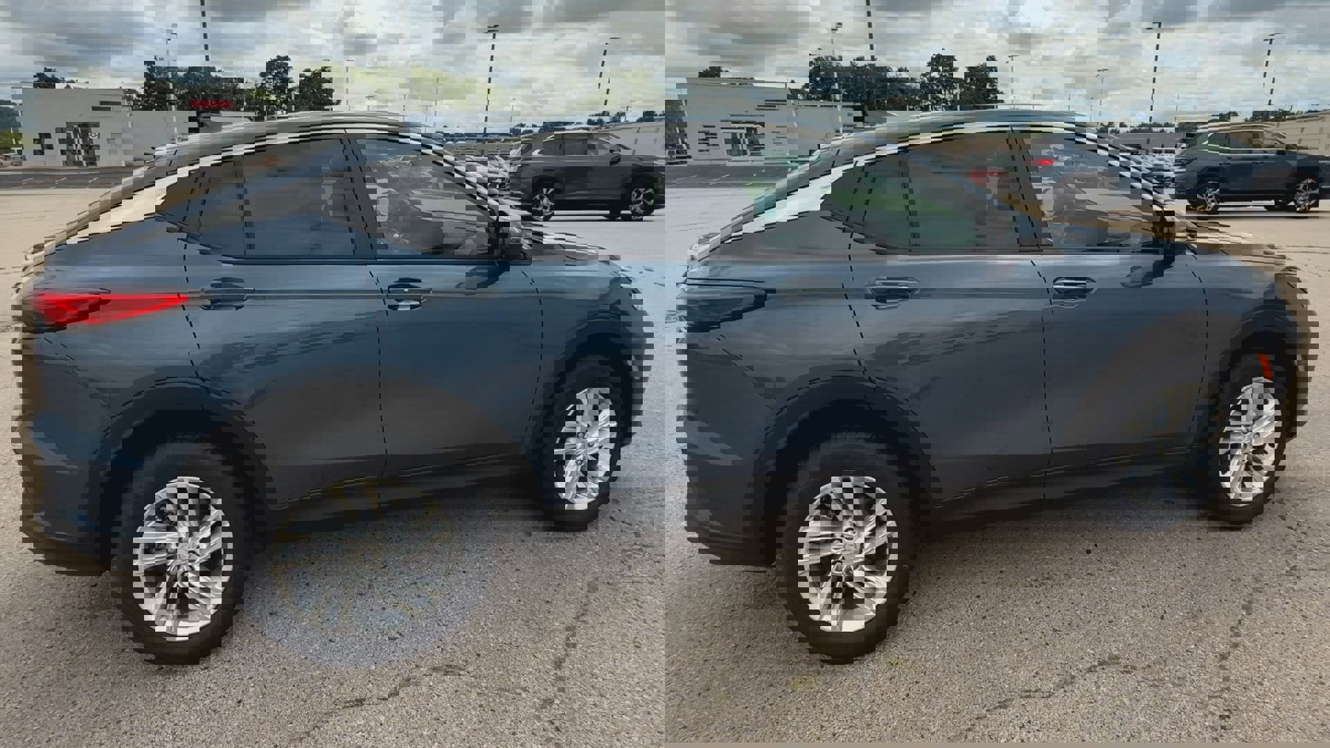 New 2025 Buick Envista Preferred w/ Convenience I Package image 9