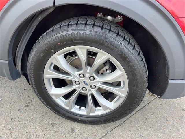 Used 2024 Ford Explorer Limited image 11