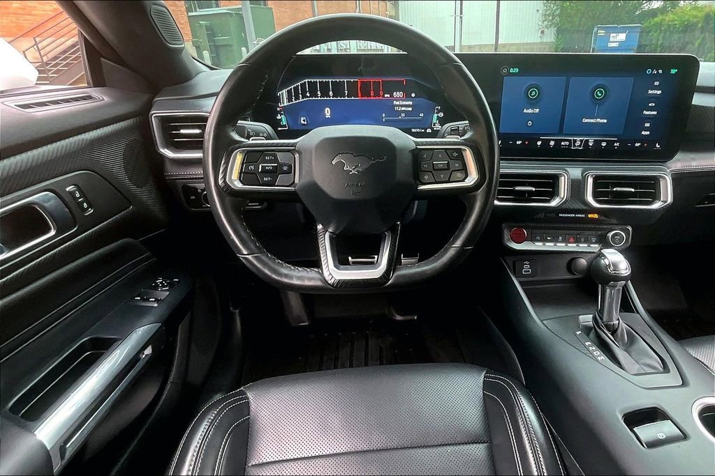 Used 2025 Ford Mustang GT Premium RWD image 8