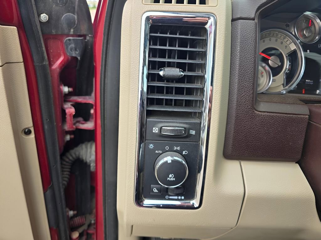 Used 2014 RAM 1500 Laramie Longhorn w/ Convenience Group AWD/4WD image 14