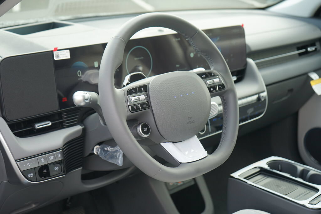 New 2027 Hyundai Ioniq 5 Limited AWD/4WD image 14