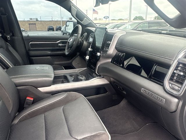 Used 2025 RAM 1500 Laramie w/ Night Edition AWD/4WD image 30