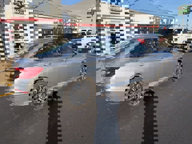 Used 2021 Honda Accord EX-L image 13