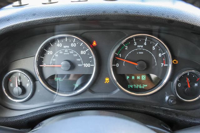 Used 2015 Jeep Wrangler Unlimited Sport w/ Quick Order Package 24S AWD/4WD image 28