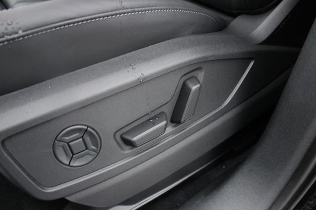 New 2026 Audi Q5 Premium Plus AWD/4WD image 3